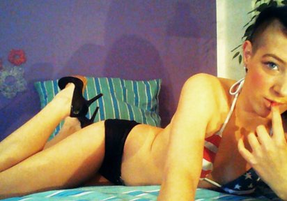 Amateur  EmmaErdbeer