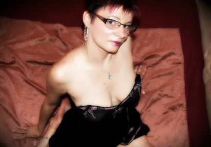 Amateur  HotIlona