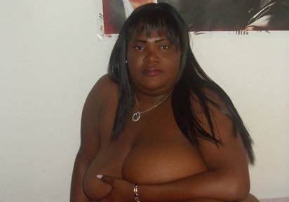 Amateur  PamelaBigAss