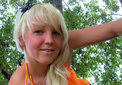 Amateur  HotLilly