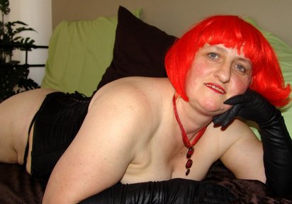 Amateur  LindaLovely