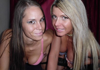Amateur  HotNicole+WildCathrin
