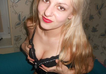 Amateur  LauraKitty