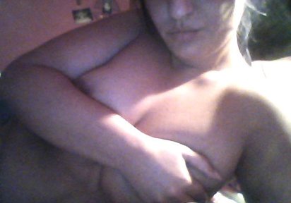 Amateur  BellaLinda
