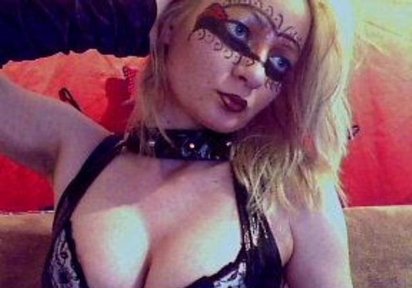 Amateur  PamelaKiss