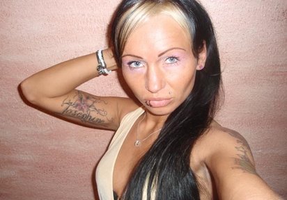 Amateur  SexyJoelyne