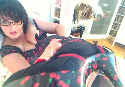 Amateur  SisterLove