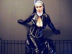 Amateur  Desire Noe