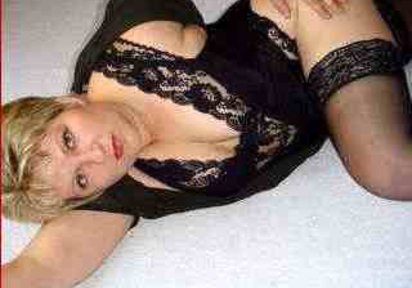 Amateur  Vivienne