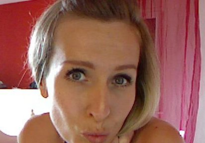 Amateur  WildeLaureen