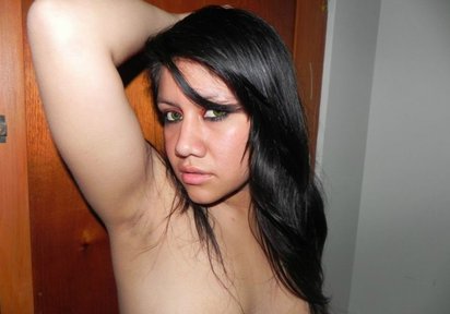 Amateur  DevoteDafne
