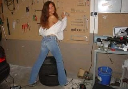 Amateur  Yvonne