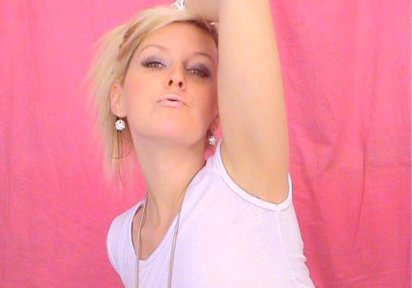 Amateur  RosaAngel