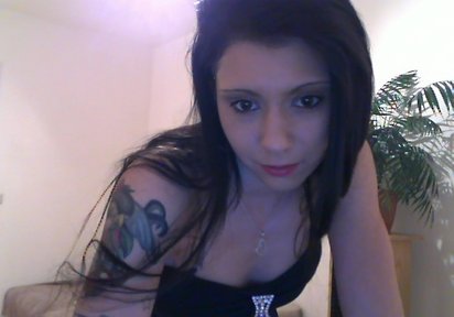 Amateur  HornySina