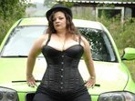 Amateur  DanielleDeluxe