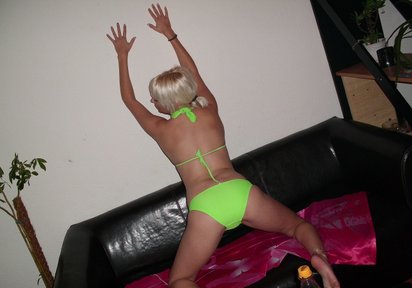 Amateur  HotMelina