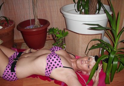Amateur  HotMelina