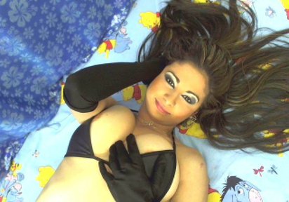 Amateur  CristalHot