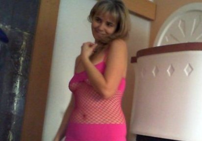 Amateur  VickyHot