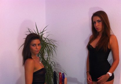 Amateur  NastyNicole+Vivian
