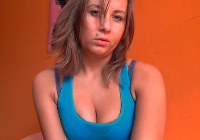 Amateur  HotKarla