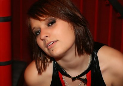 Amateur  Lessy