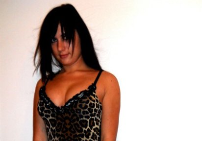 Amateur  BrunetteJessica