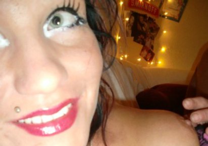 Amateur  HotGirlBelinda