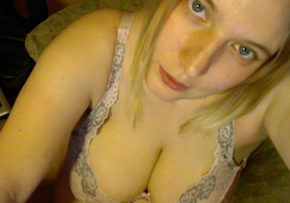 Amateur  HotMoni