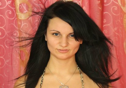 Amateur  KrissyHot