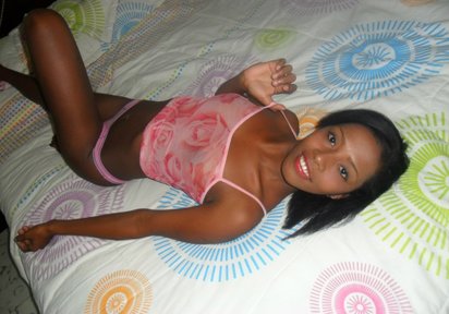 Amateur  CamilaHot