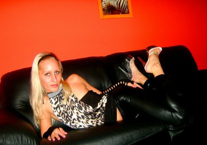 Amateur  CandyKarina