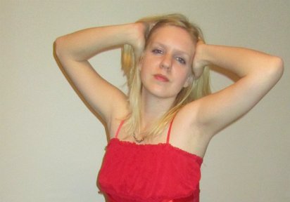 Amateur  DevoteNicoll