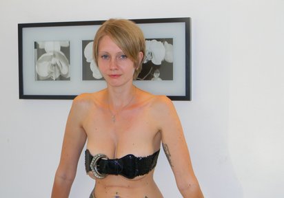 Amateur  BashfulTanja