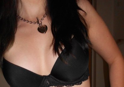 Amateur  AngelinaX