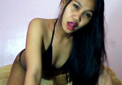 Amateur  SweetYvone