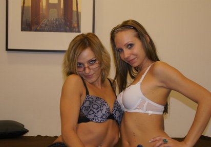 Amateur  KatieCute+ReneShine