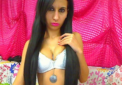 Amateur  Alecsia
