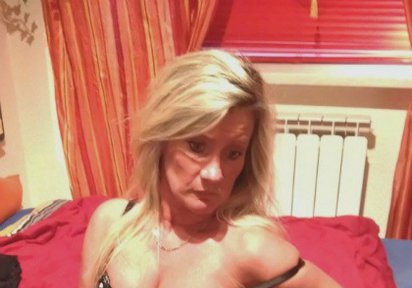 Amateur  LuciLou