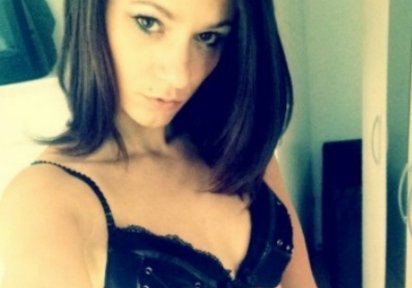 Amateur  CassyYoung