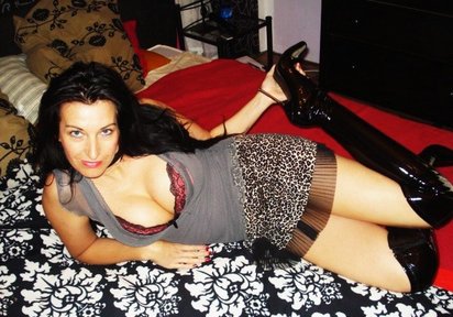 Amateur  HotChantal